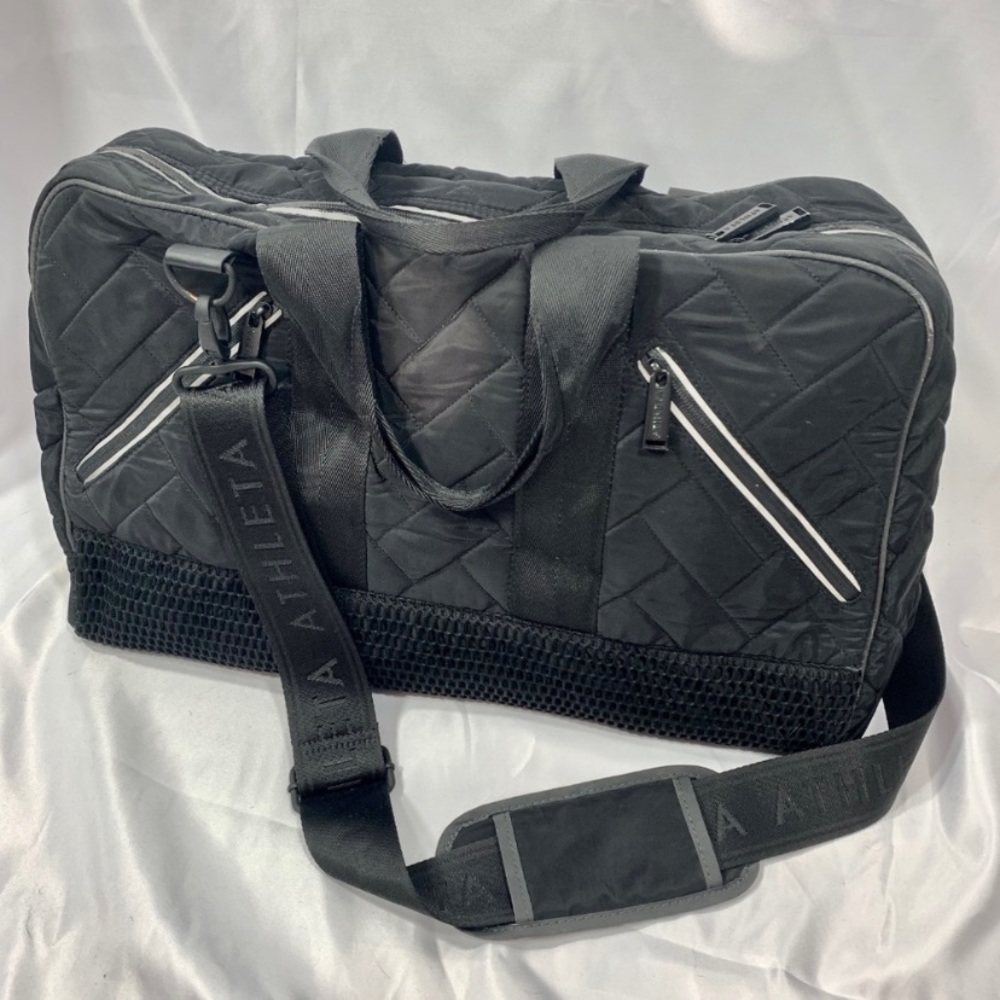Athleta Who Gym Bag Yoga Tote weekender crossbody - Picture 2 of 8